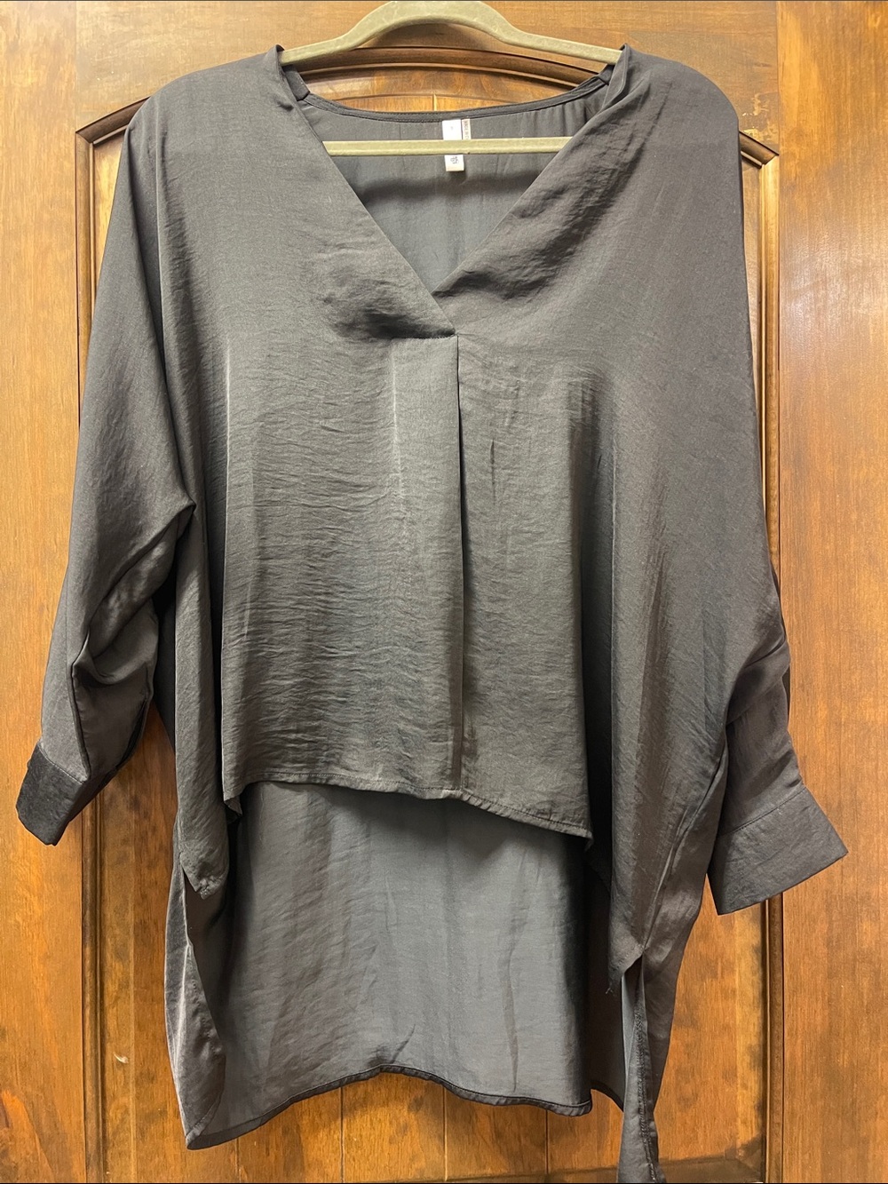 glam Black Draped V-Neck Tunic Small